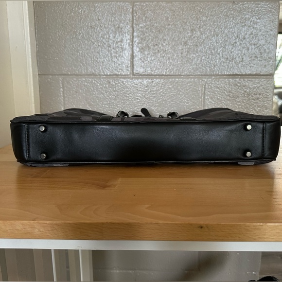 Coach Laptop Bag in Wild Beast Print - Picture 3 of 10